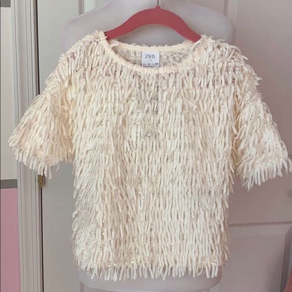 Zara Other - Zara girls fringed chenille top